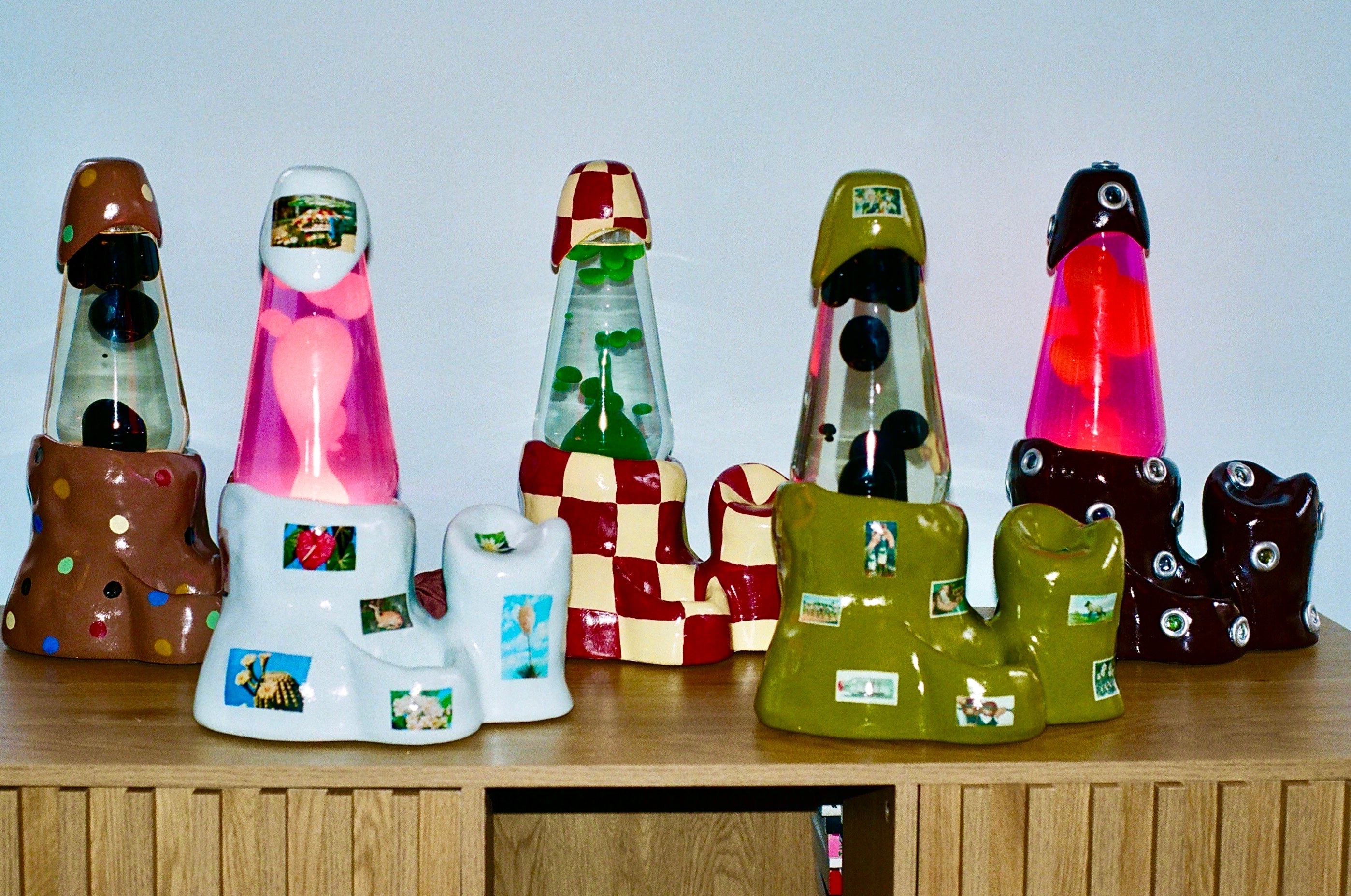 Pedestal Groove Tubes